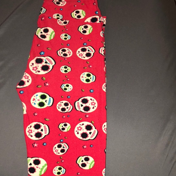 lularoe sugar skulls